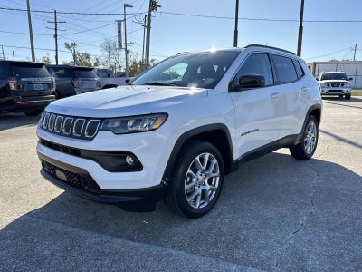 2022 Jeep Compass Latitude Lux