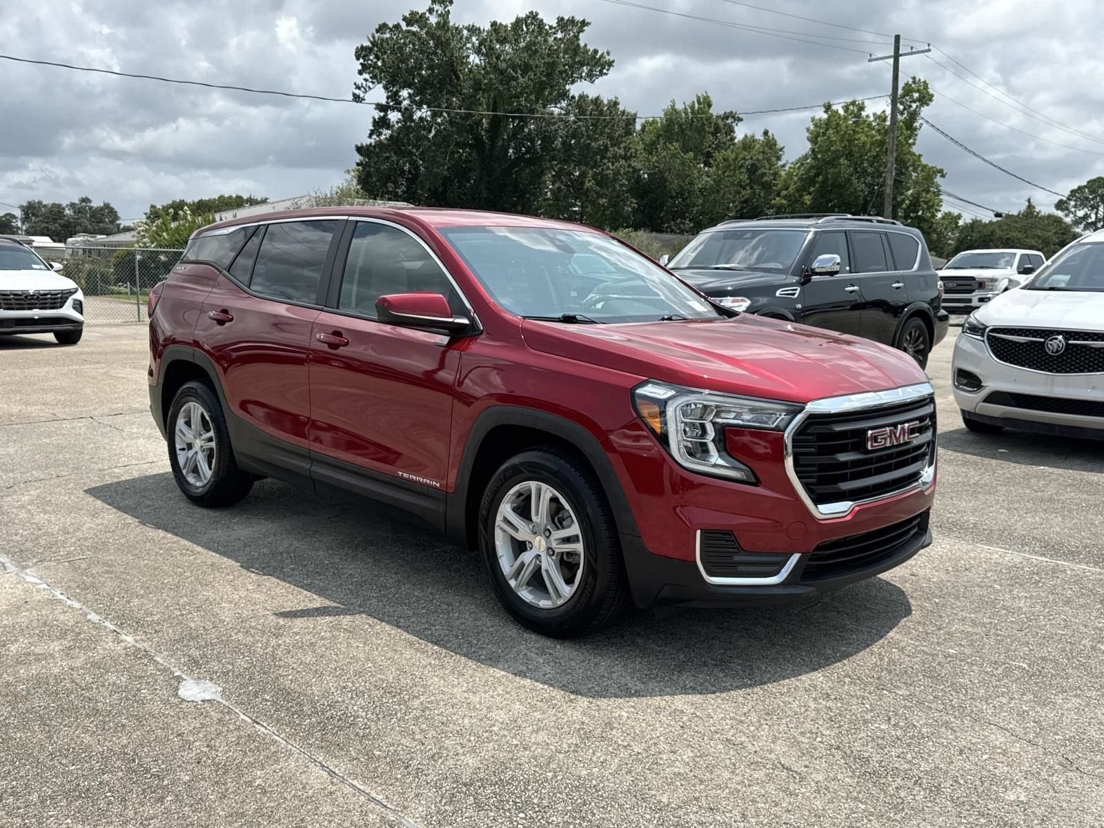 2023 GMC Terrain SLE