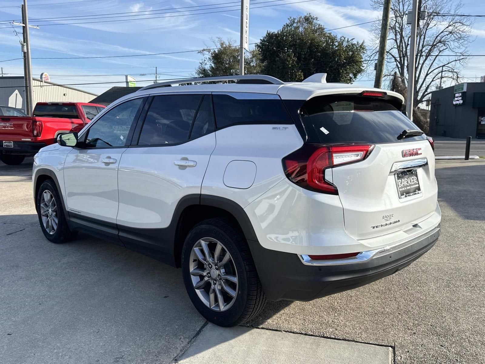 2022 GMC Terrain SLT
