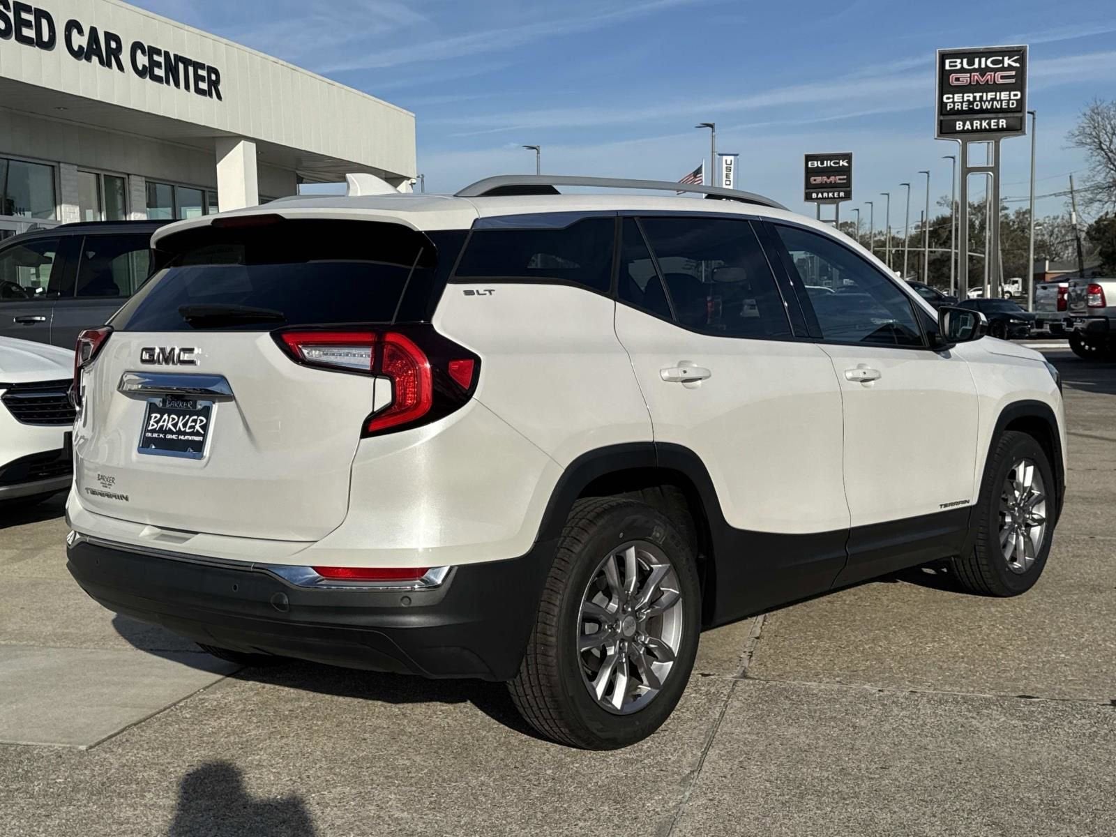 2022 GMC Terrain SLT