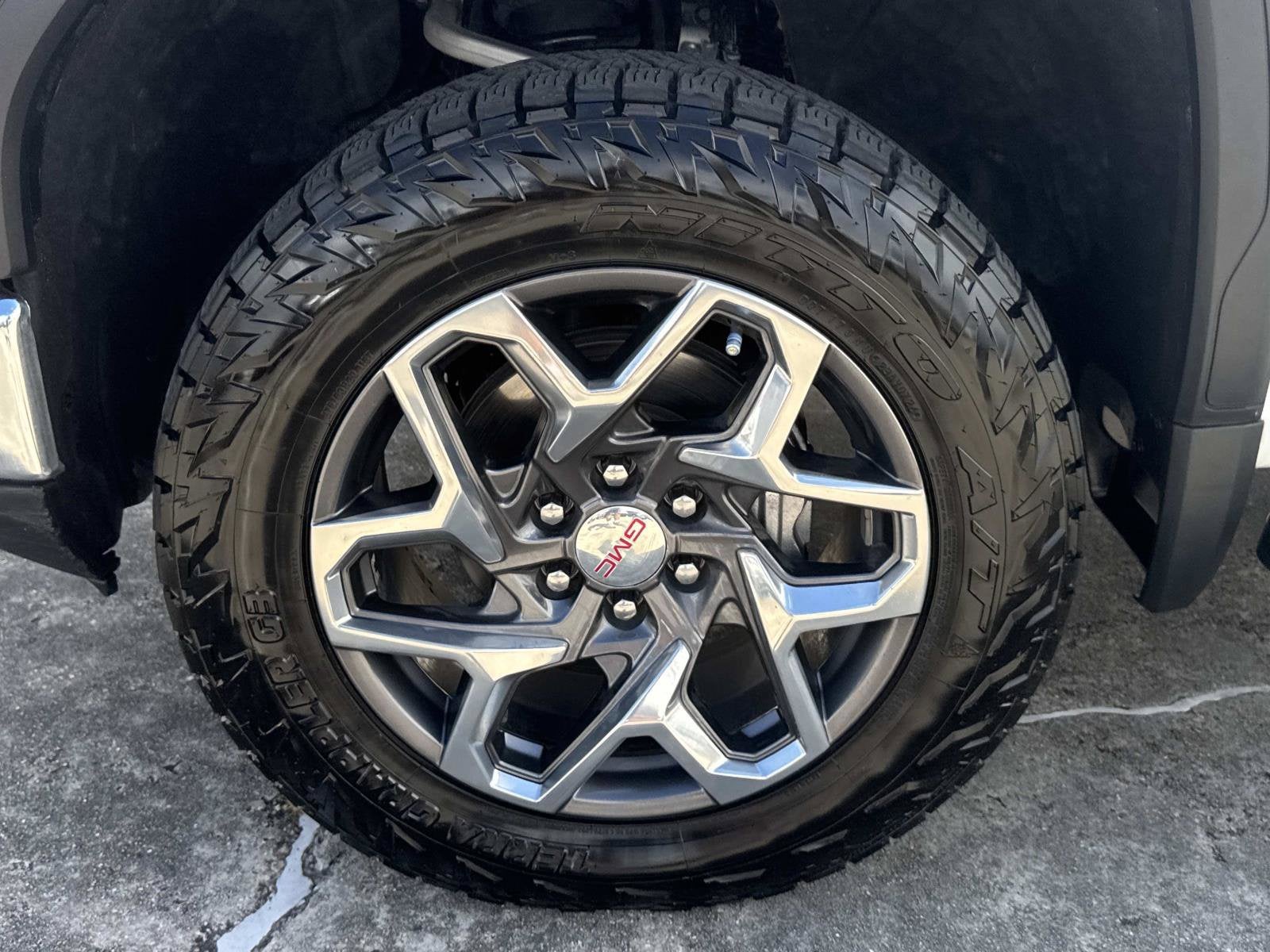 2023 GMC Sierra 1500 SLT