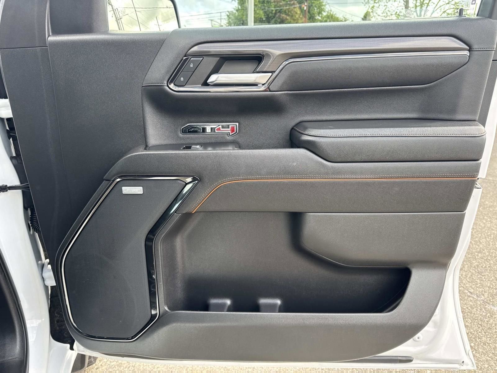 2023 GMC Sierra 1500 AT4