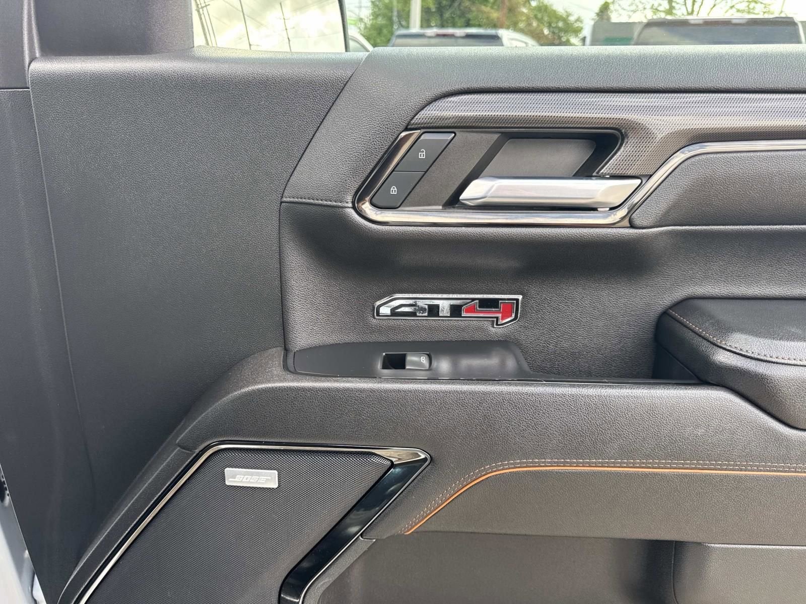 2023 GMC Sierra 1500 AT4