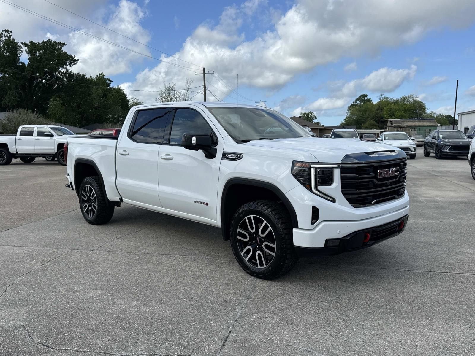 2023 GMC Sierra 1500 AT4