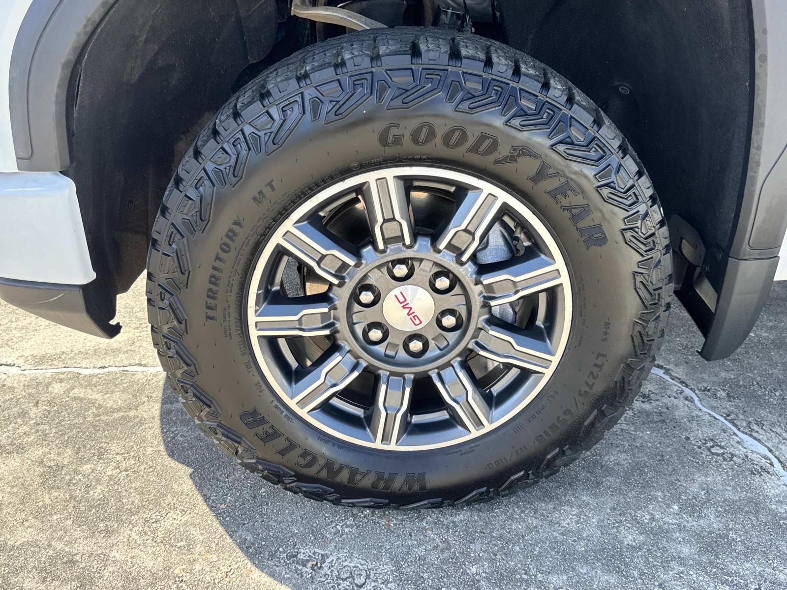 2025 GMC Sierra 1500 AT4