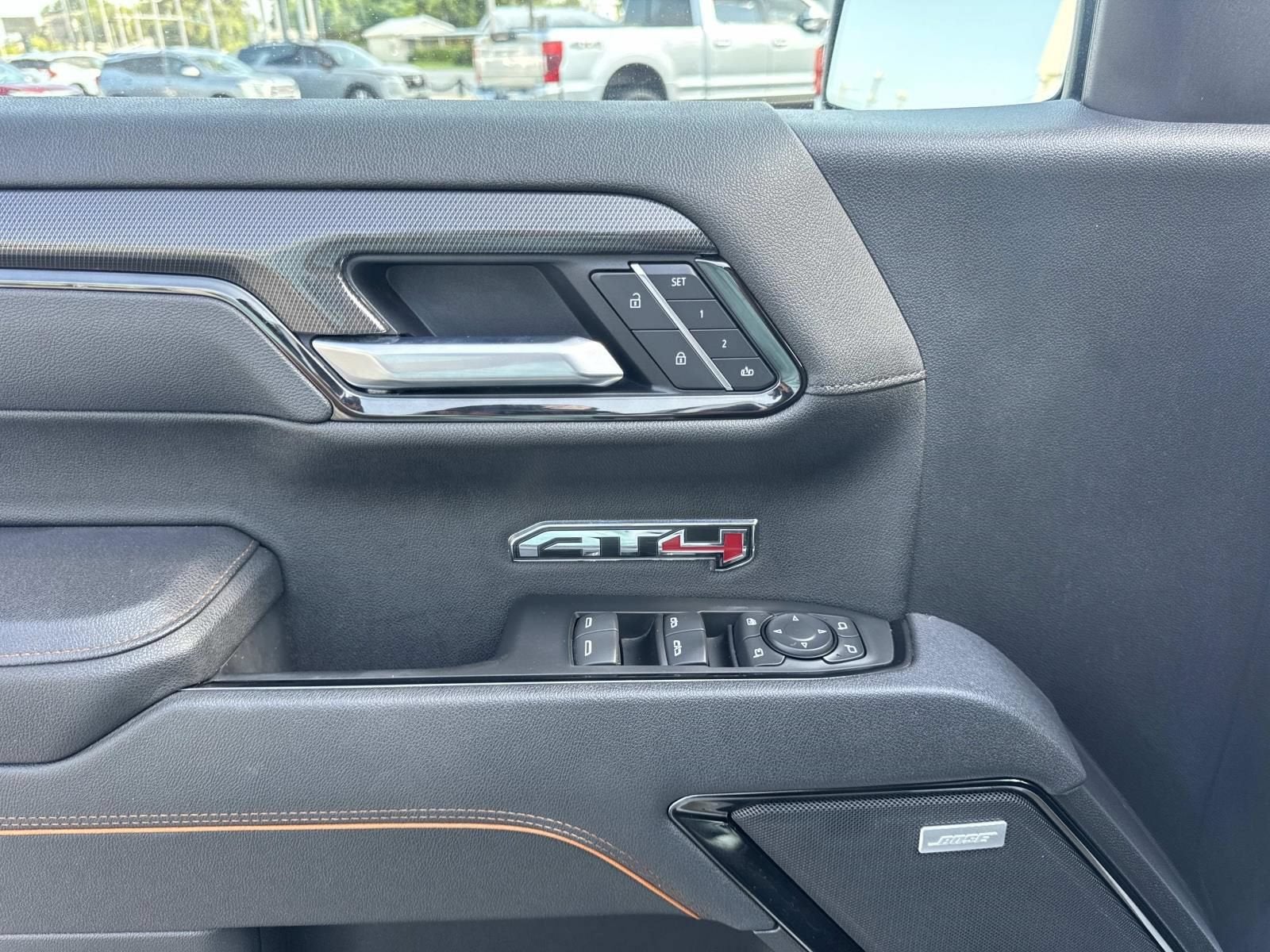 2025 GMC Sierra 1500 AT4