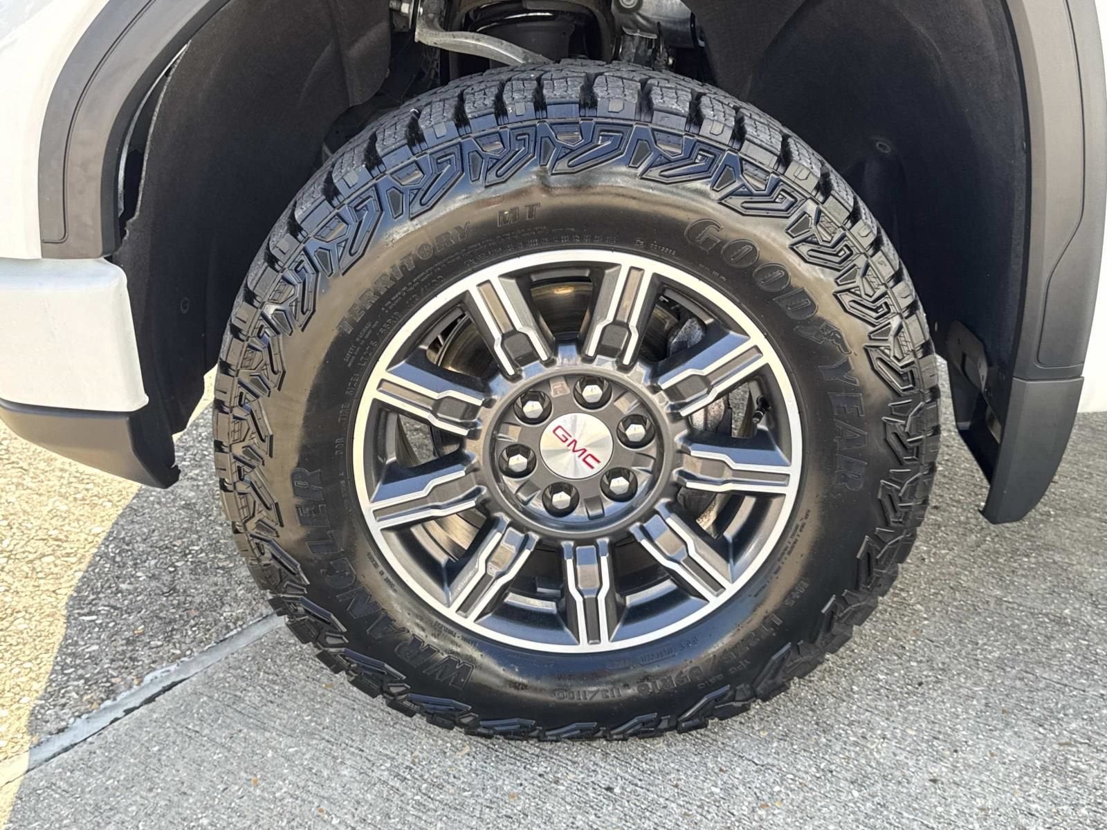 2025 GMC Sierra 1500 AT4