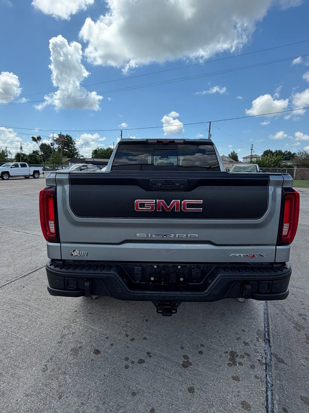 2023 GMC Sierra 1500 AT4X