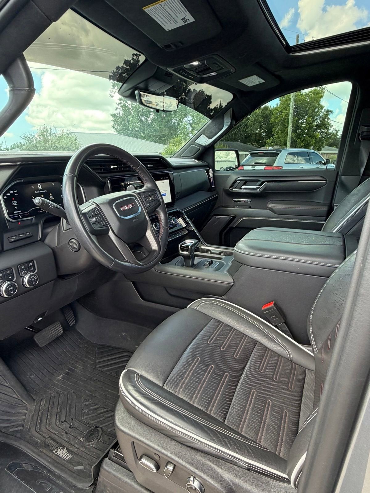 2023 GMC Sierra 1500 AT4X
