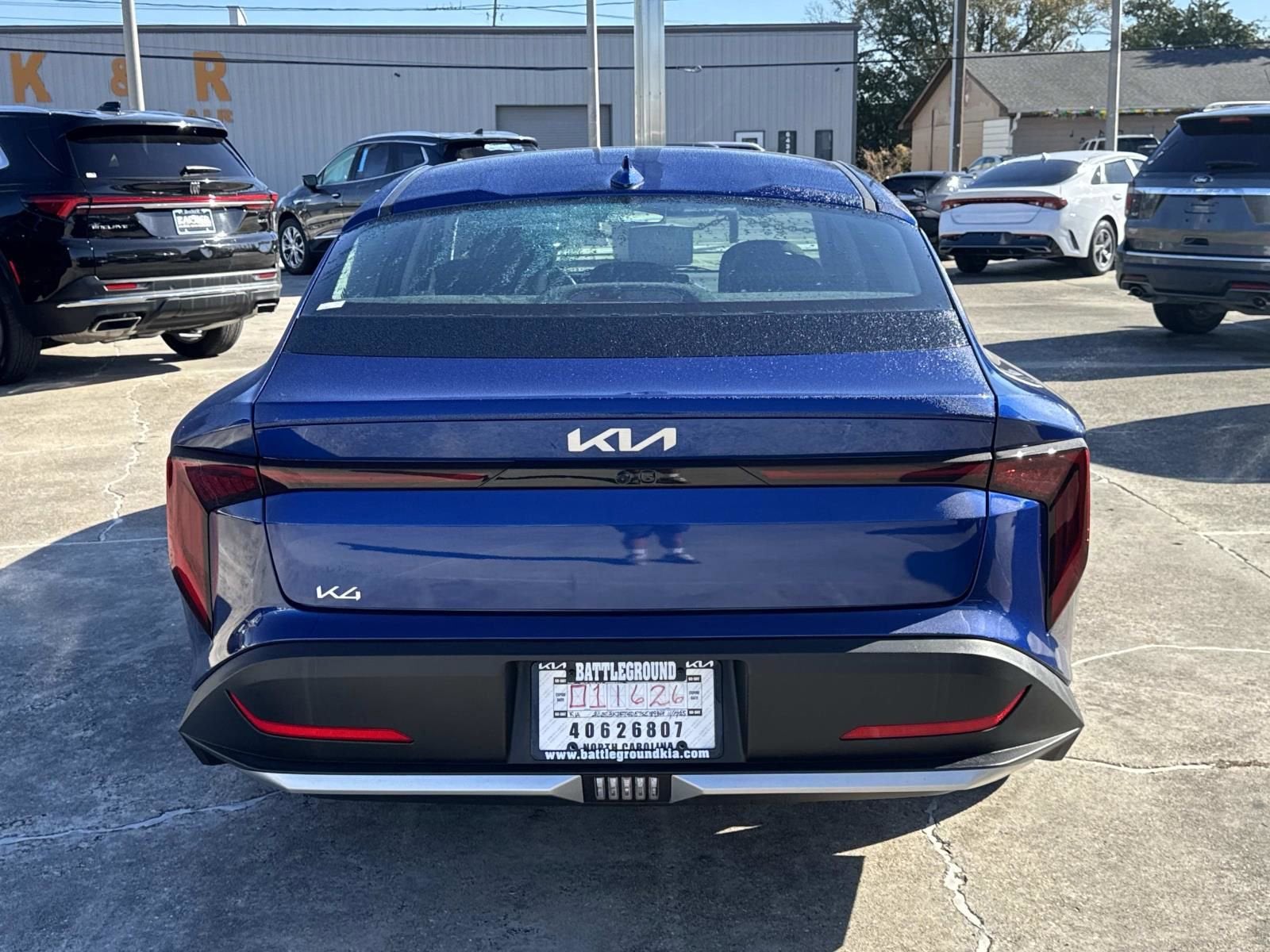 2025 Kia K4 LXS