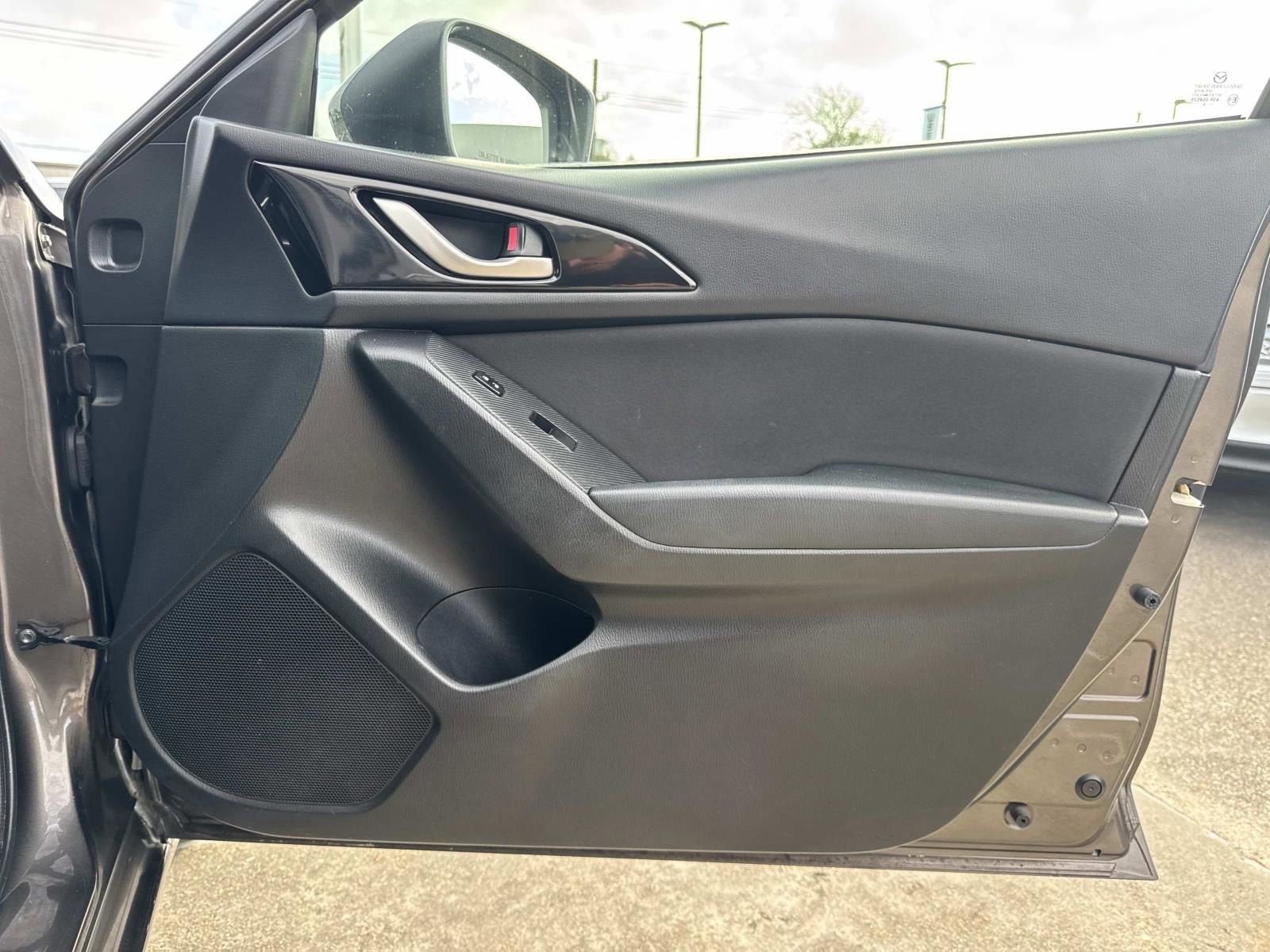 2015 Mazda Mazda3 i Touring