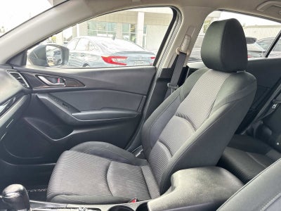 2015 Mazda Mazda3 i Touring