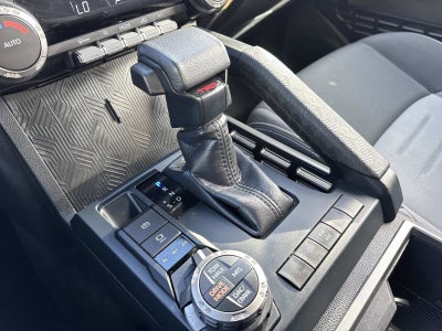 2024 Toyota Tacoma 4WD SR5