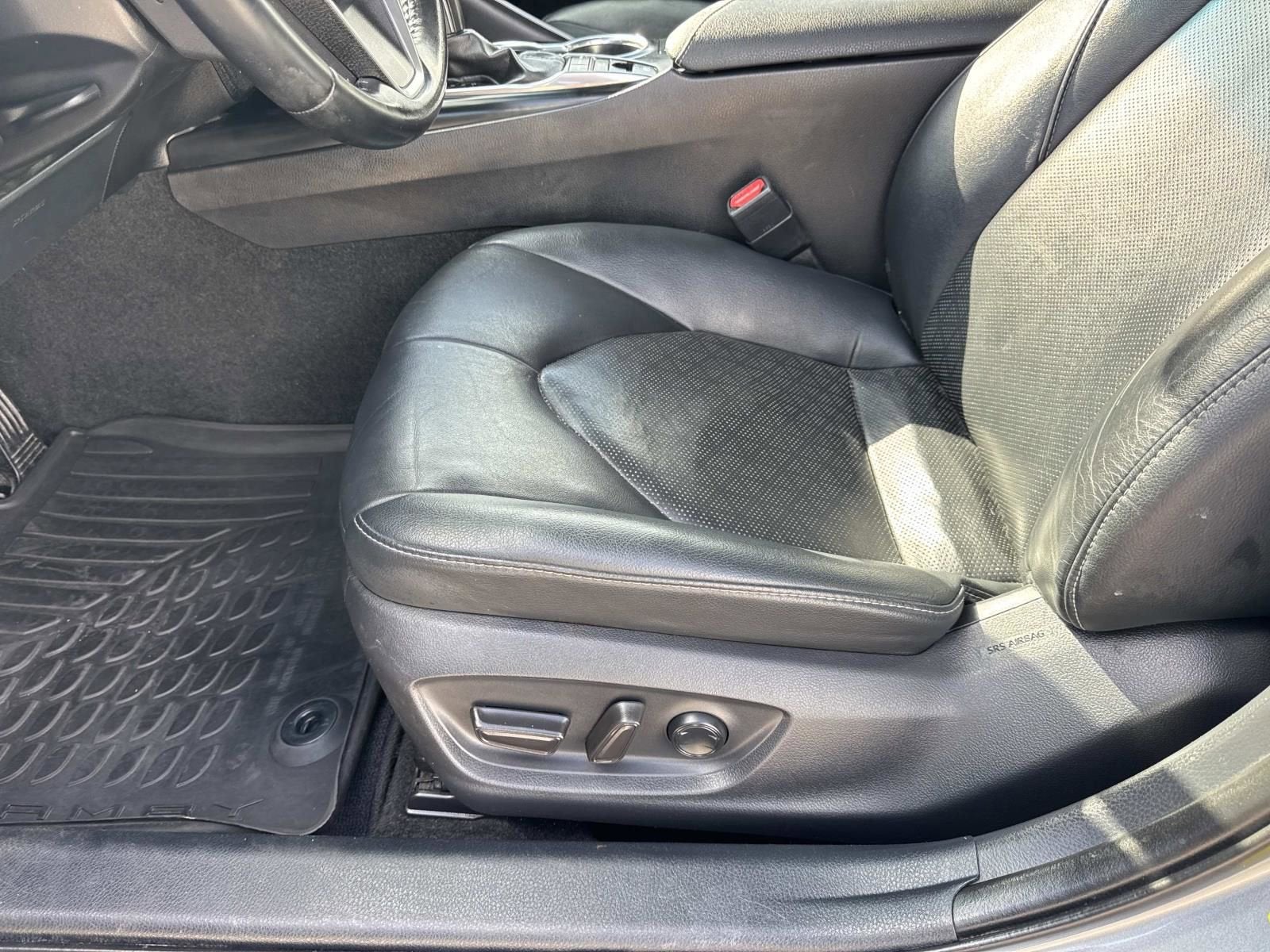 2020 Toyota Camry XSE