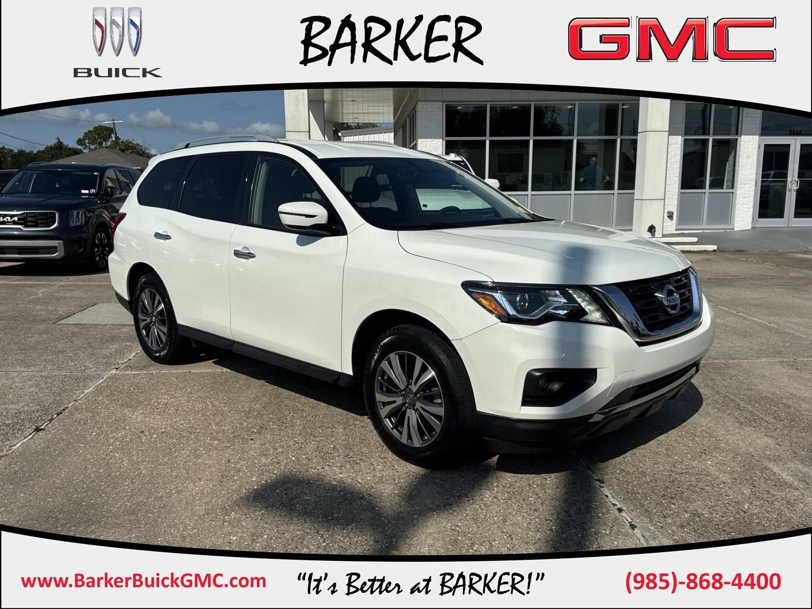 2020 Nissan Pathfinder SV