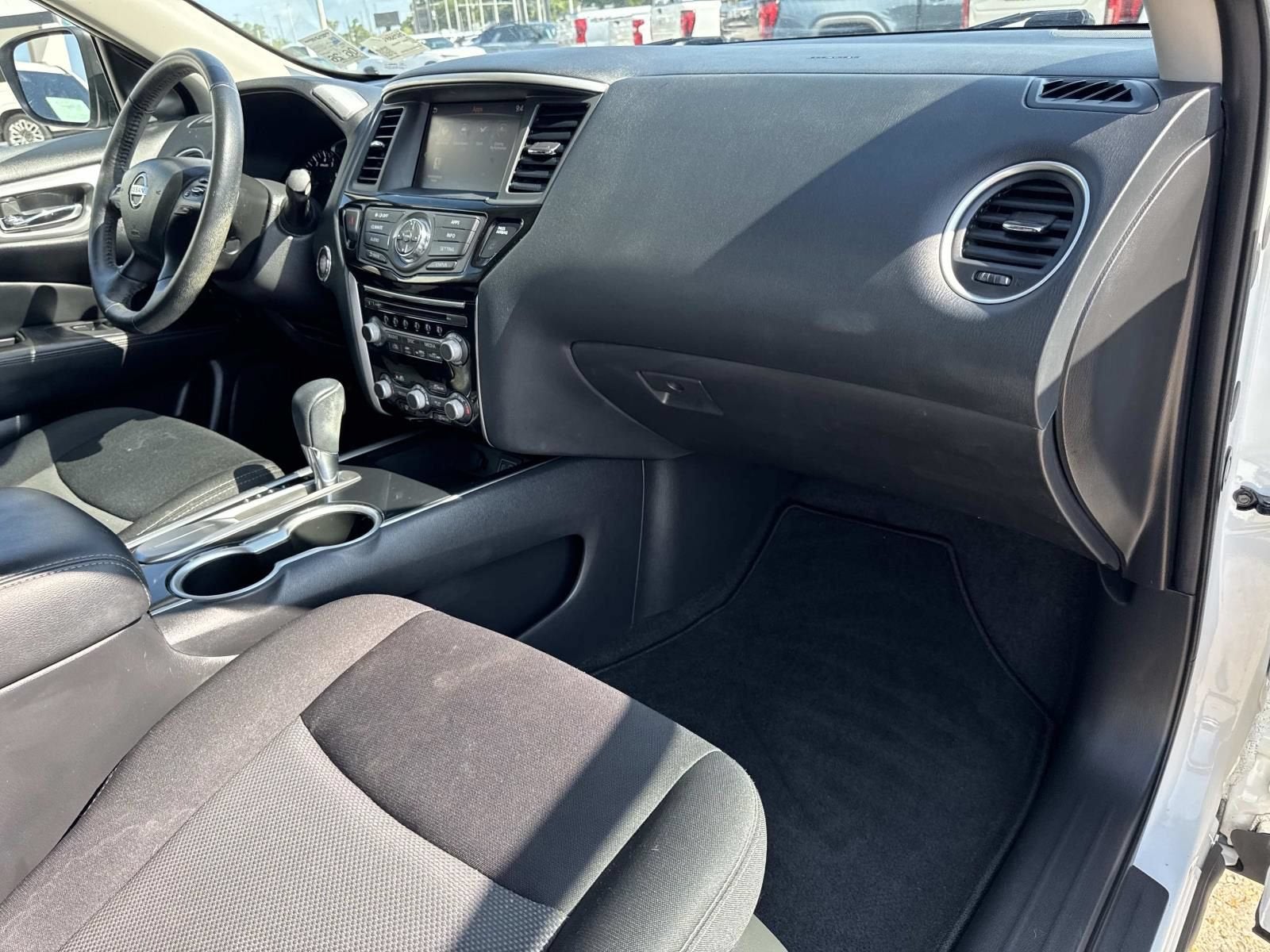 2020 Nissan Pathfinder SV 2WD