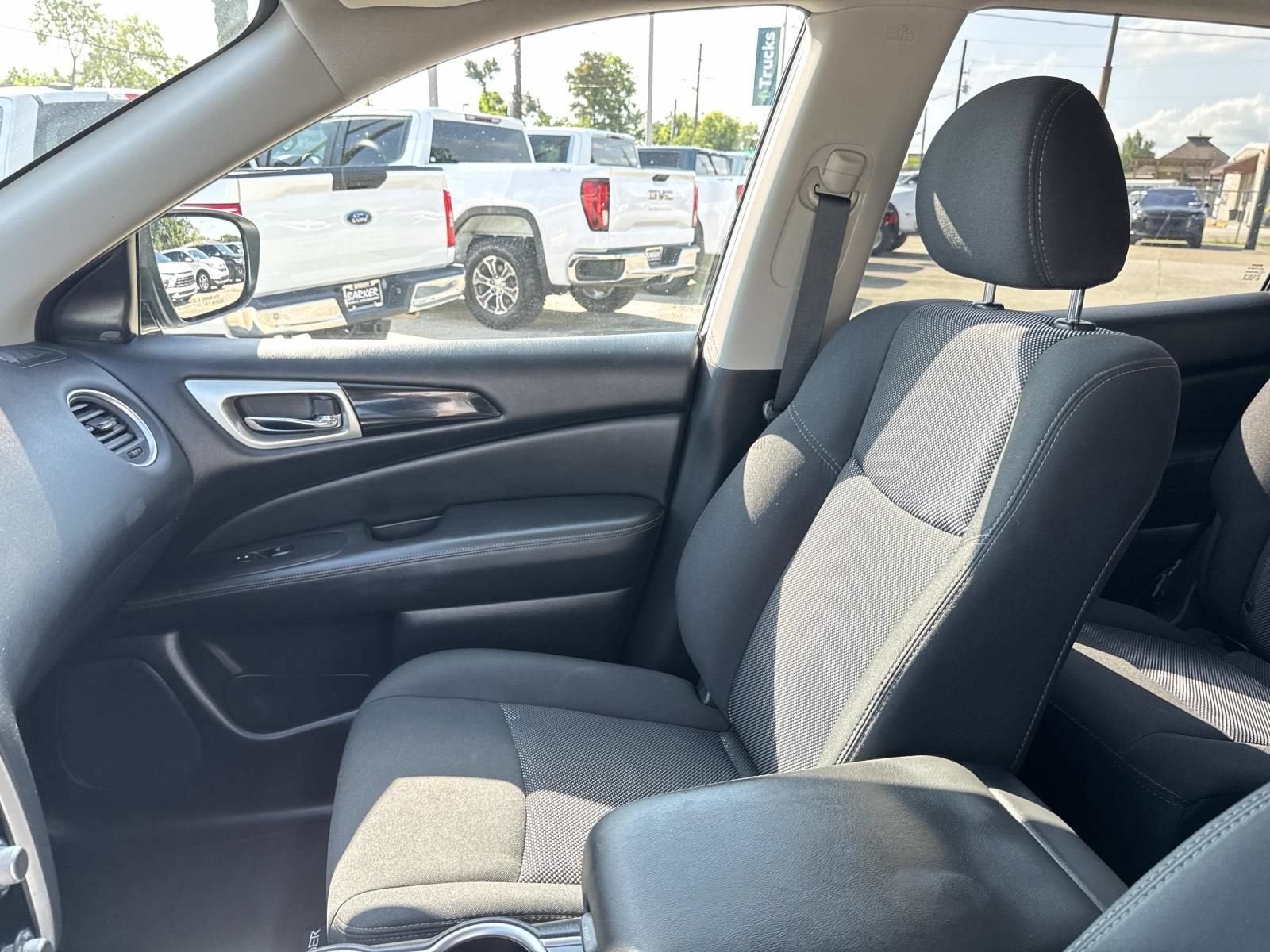 2020 Nissan Pathfinder SV 2WD