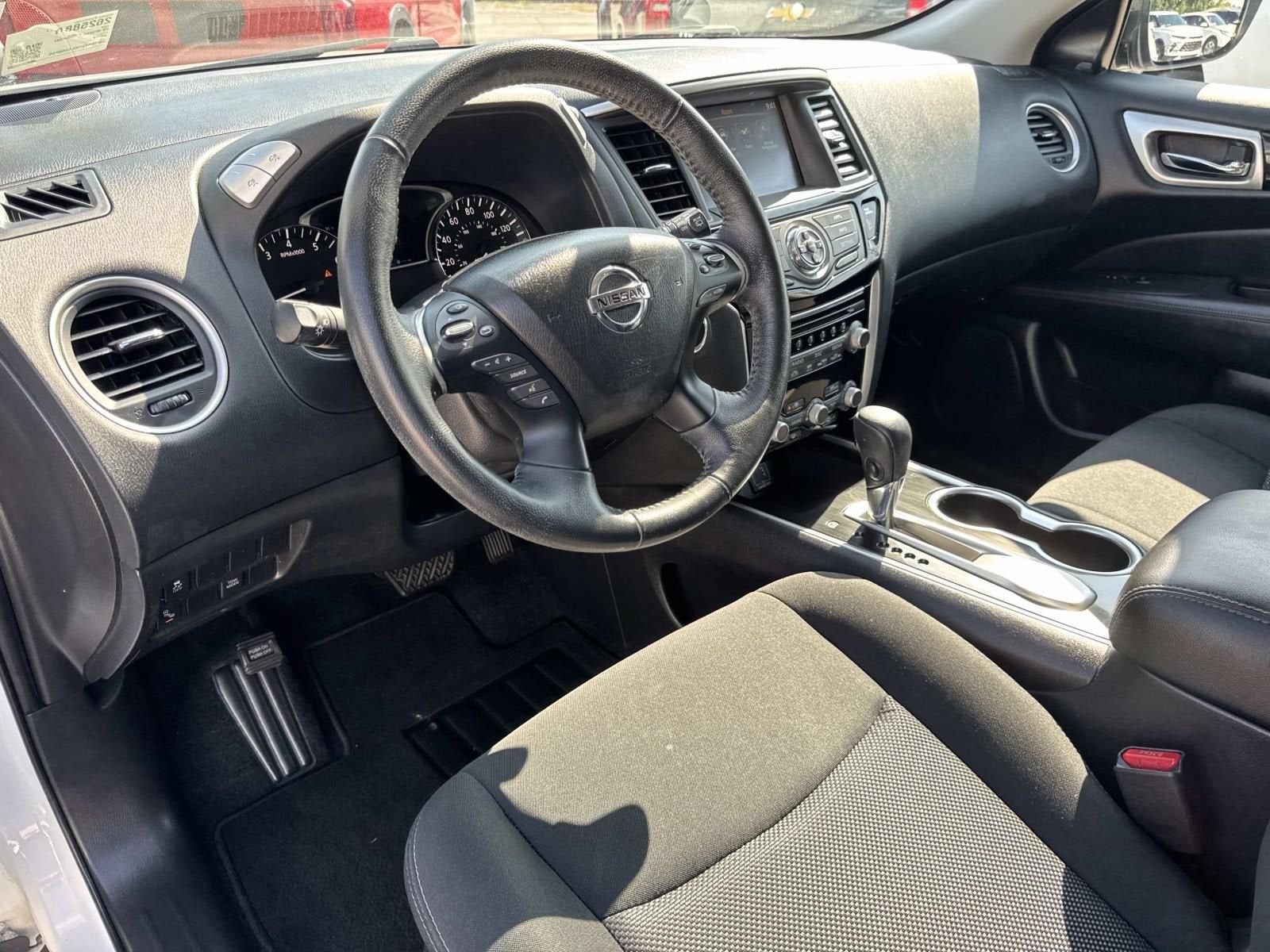 2020 Nissan Pathfinder SV 2WD