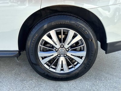 2020 Nissan Pathfinder SV 2WD