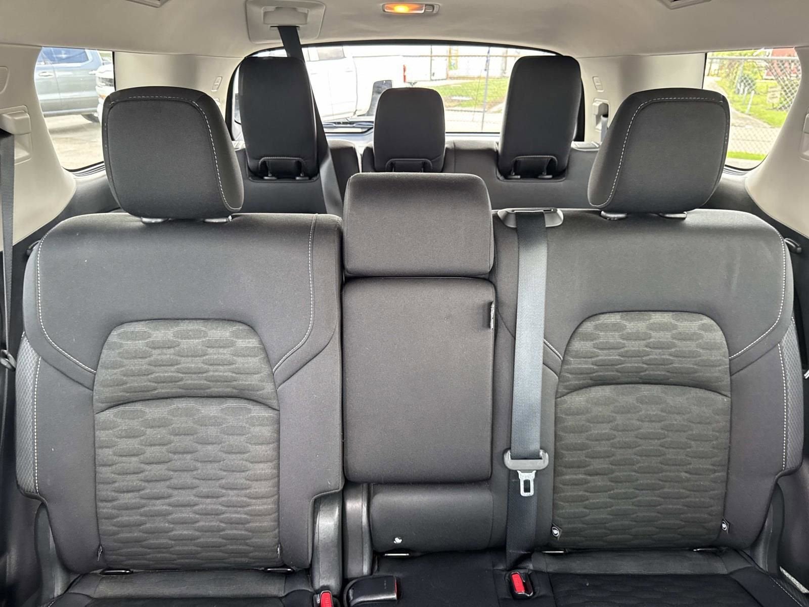 2023 Nissan Pathfinder SV FWD