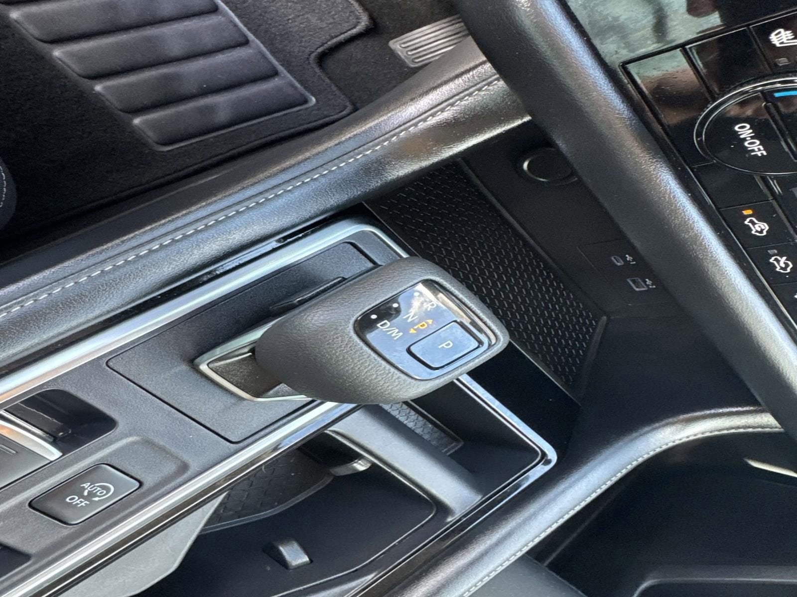 2023 Nissan Pathfinder SV FWD