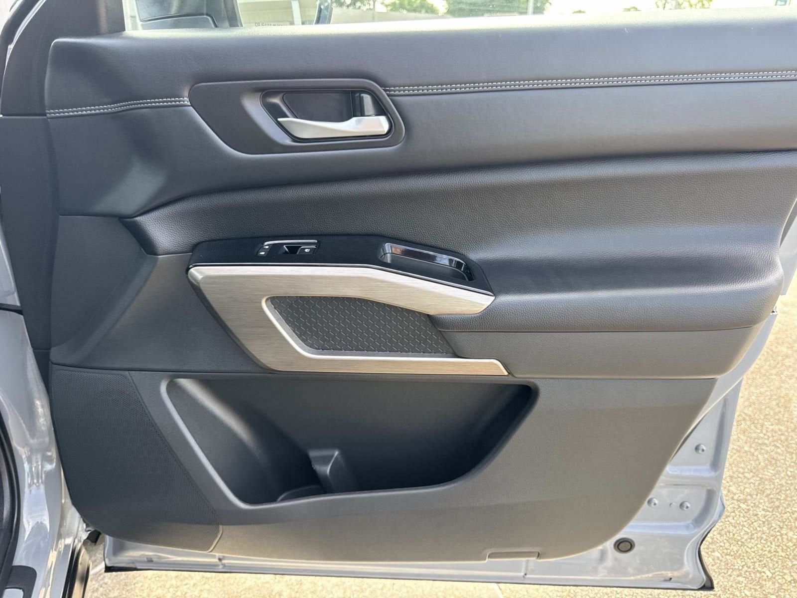 2024 Nissan Pathfinder Platinum - Photo 15