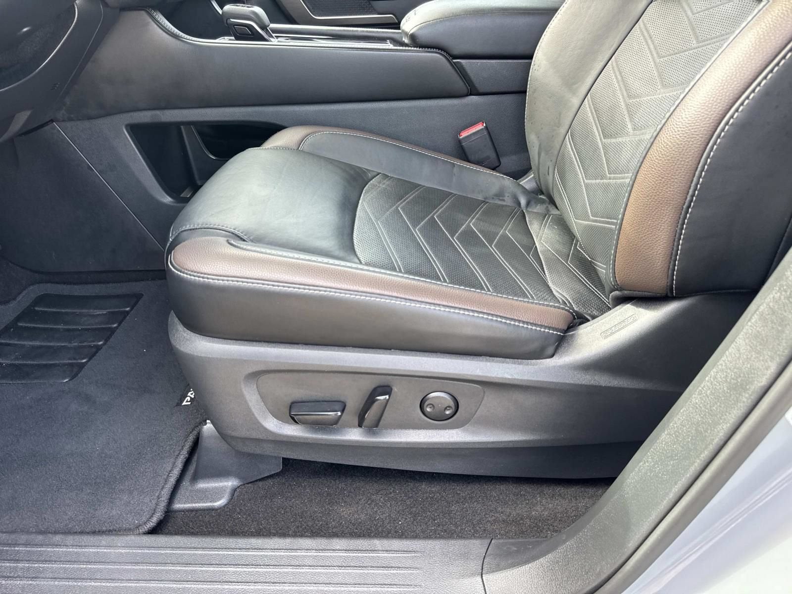 2024 Nissan Pathfinder Platinum - Photo 18