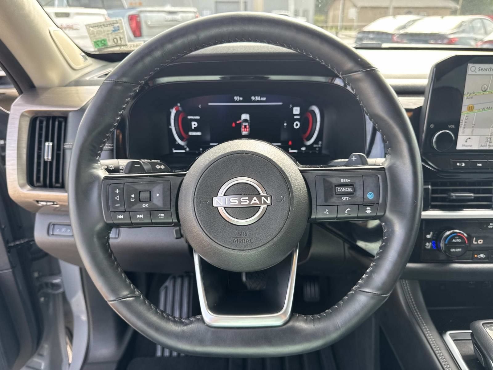 2024 Nissan Pathfinder Platinum FWD