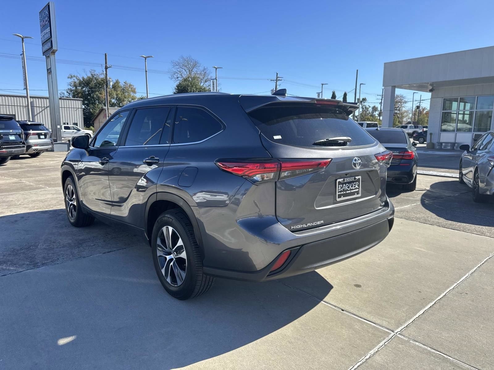 2023 Toyota Highlander L