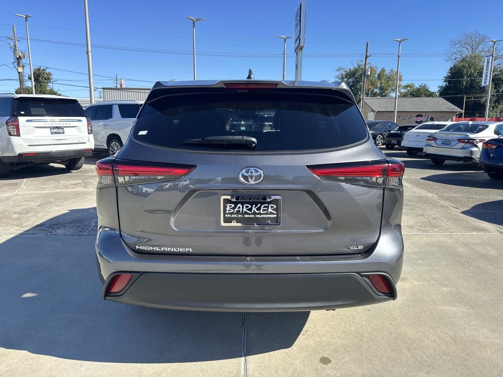 2023 Toyota Highlander L