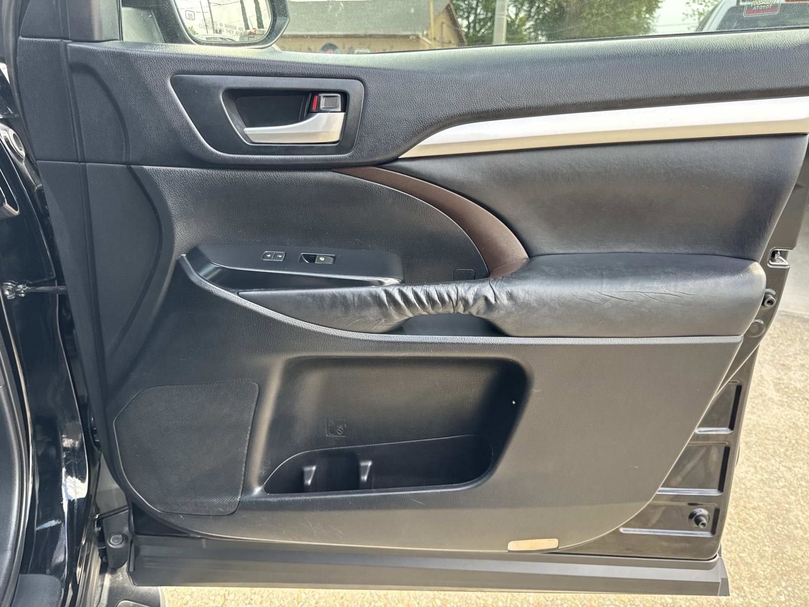 2015 Toyota Highlander XLE V6