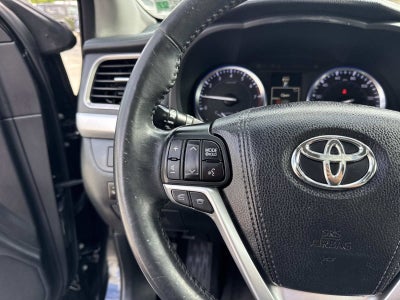 2015 Toyota Highlander XLE V6