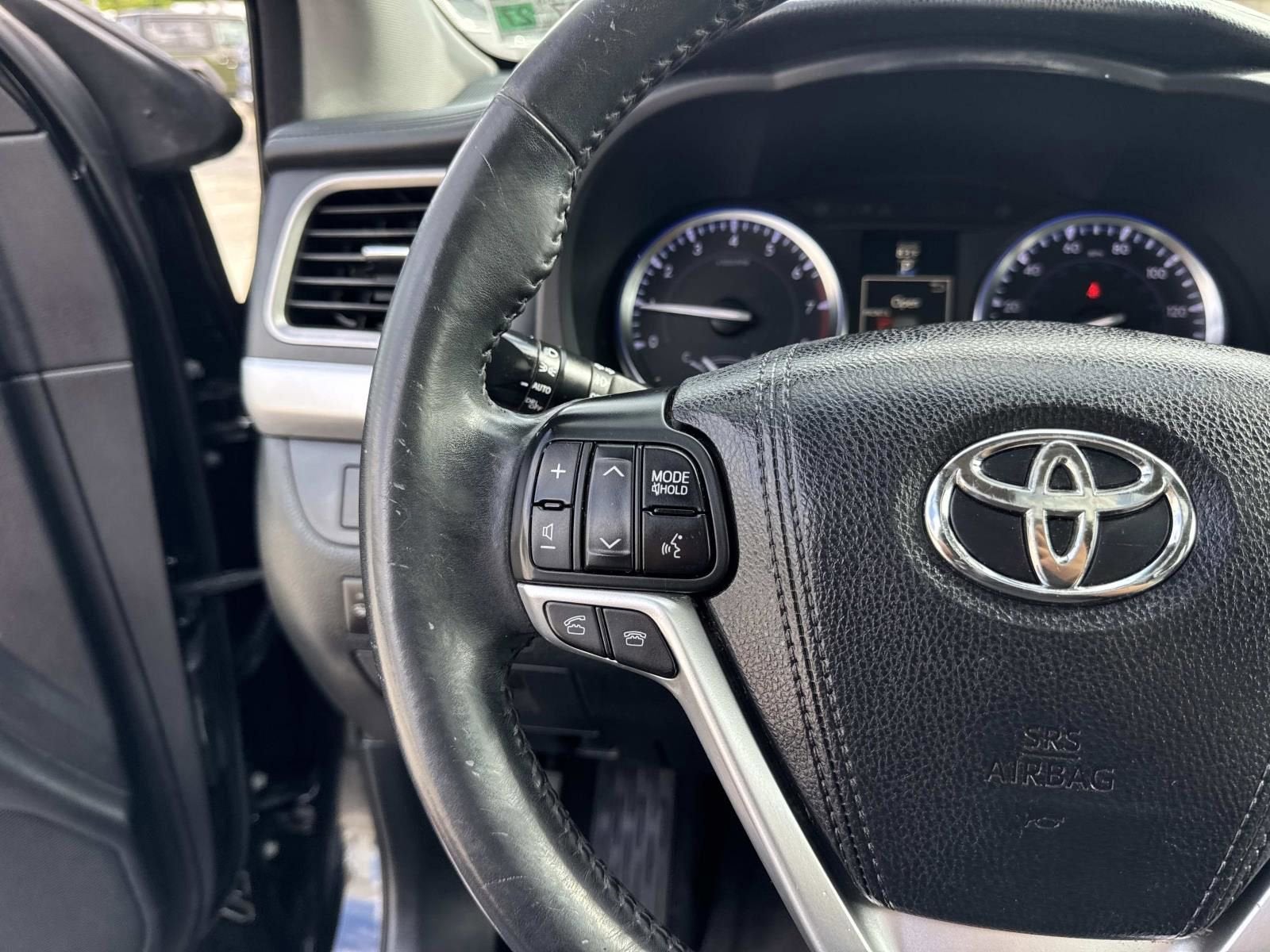2015 Toyota Highlander XLE V6
