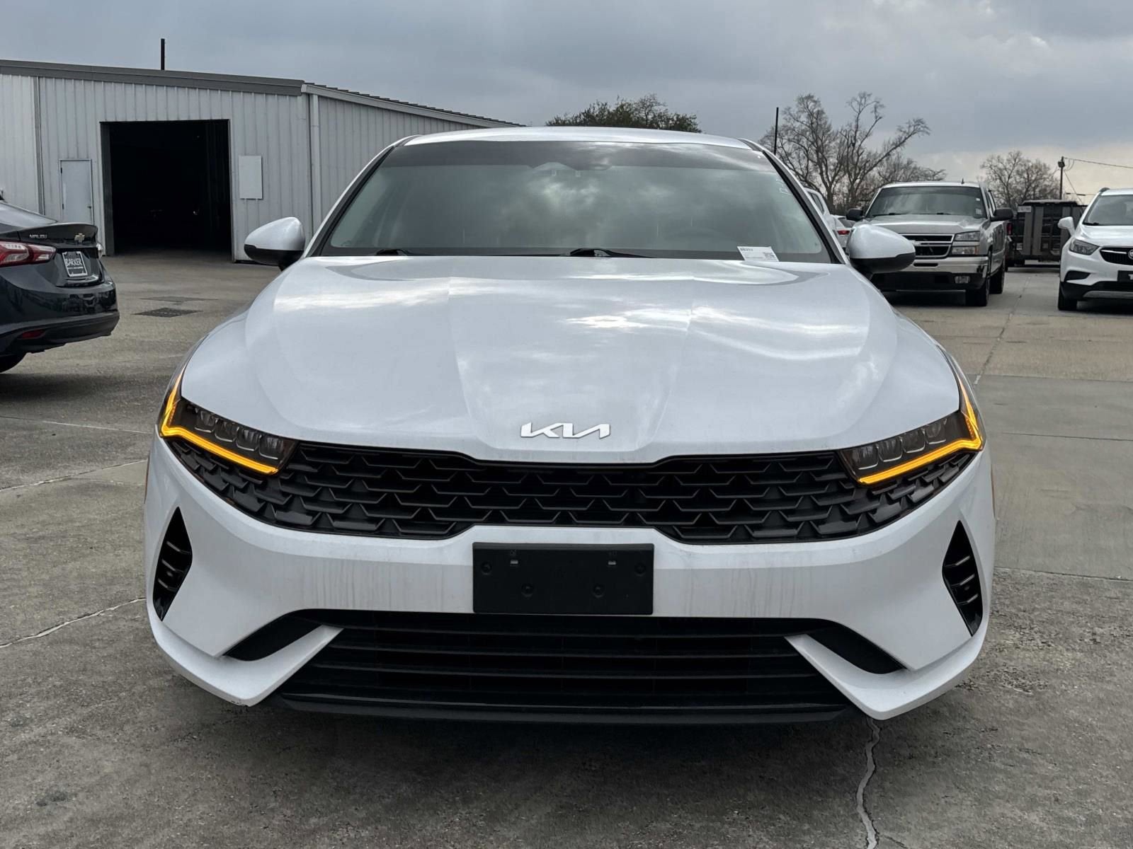 2023 Kia K5 LXS