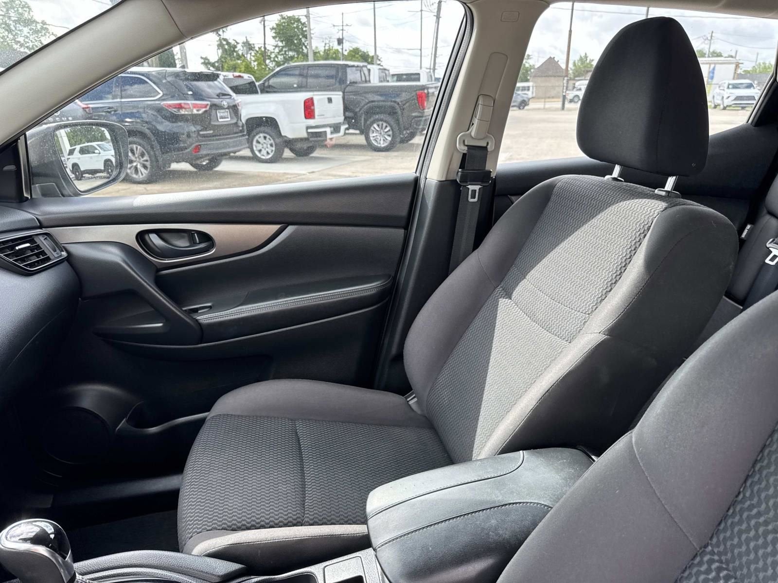 2020 Nissan Rogue Sport S FWD Xtronic CVT