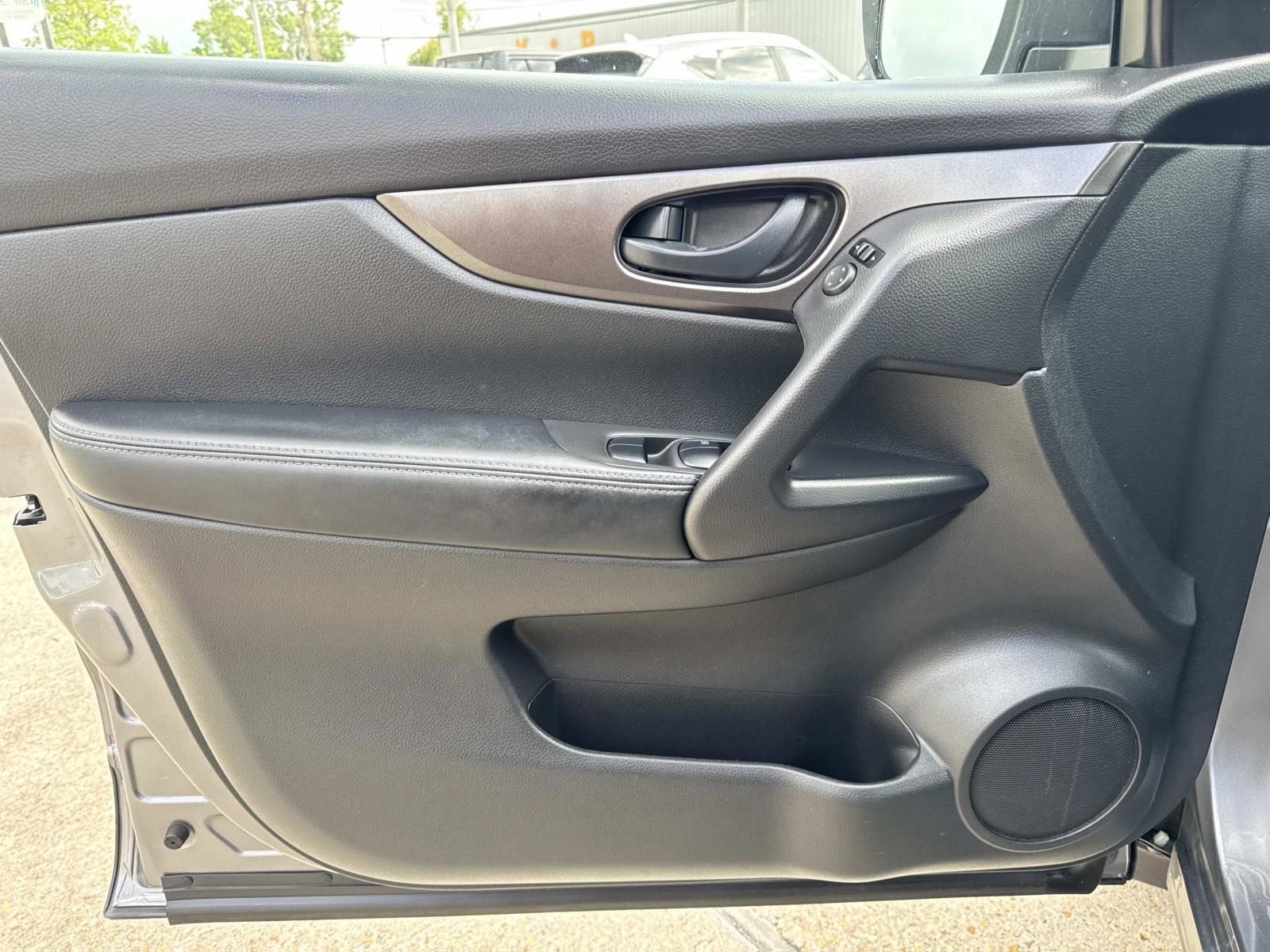 2020 Nissan Rogue Sport S FWD Xtronic CVT