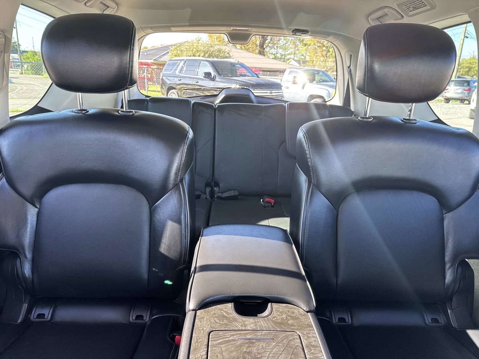 2023 INFINITI QX80 LUXE