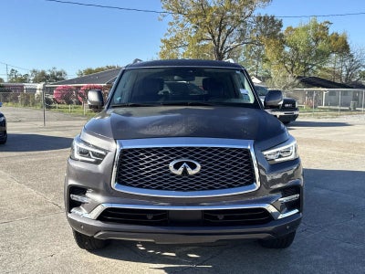 2023 INFINITI QX80 LUXE