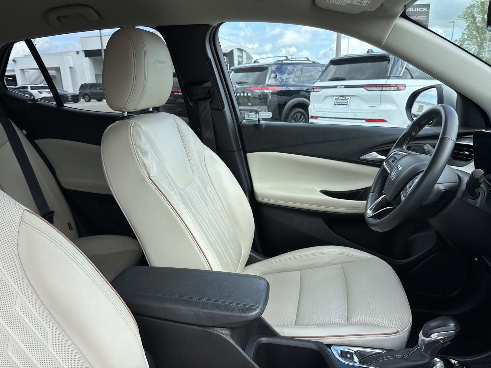 2024 Buick Encore GX Avenir