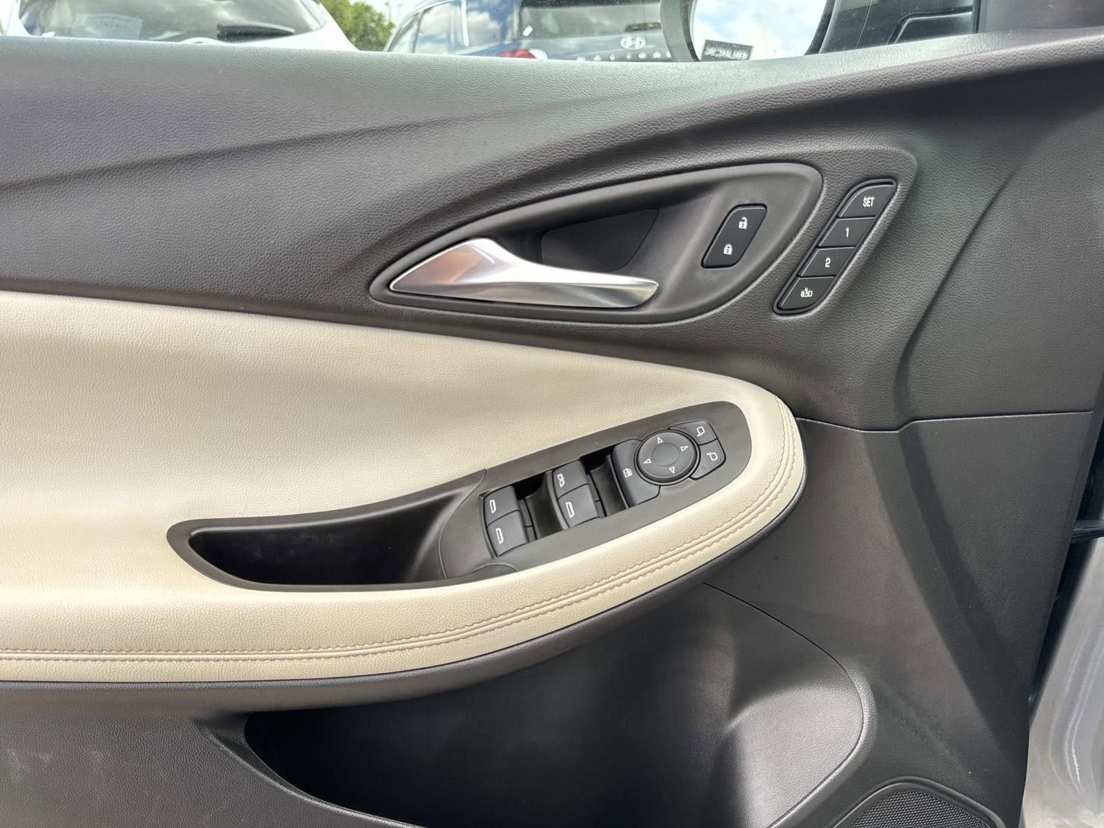 2024 Buick Encore GX Avenir
