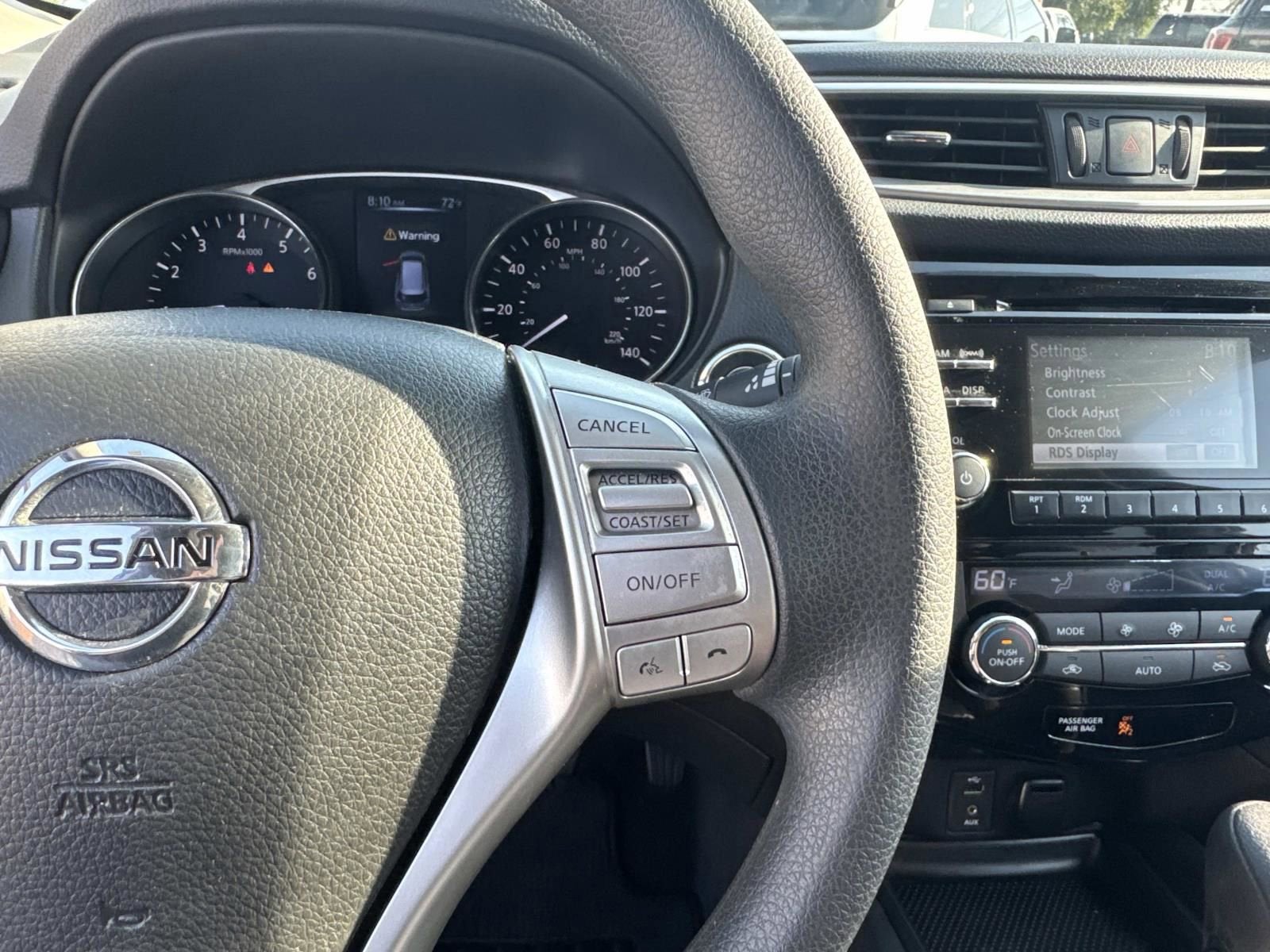 2015 Nissan Rogue SV